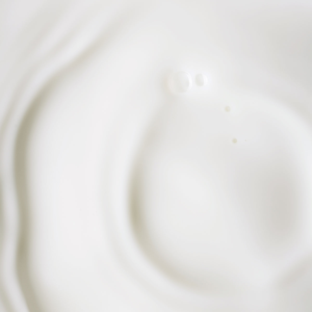 Plant Stem Cell Retinol Alternative Serum - Image 2